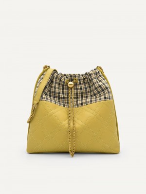 Pedro Cala Quilted Drawstring Bags Women Totes Mustard | Q9Q-1289