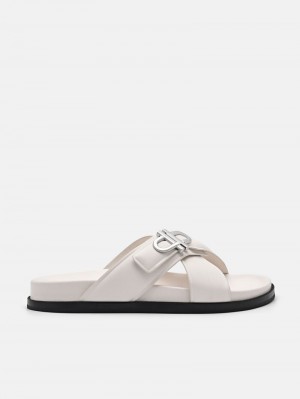 Pedro Icon Cross Sandals Women Flats Chalk | Q9Q-2472