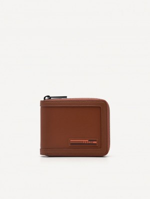 Pedro Leather Bi-Fold Zip-Around with Coin Pouch Men Wallets Cognac | Q9Q-2707