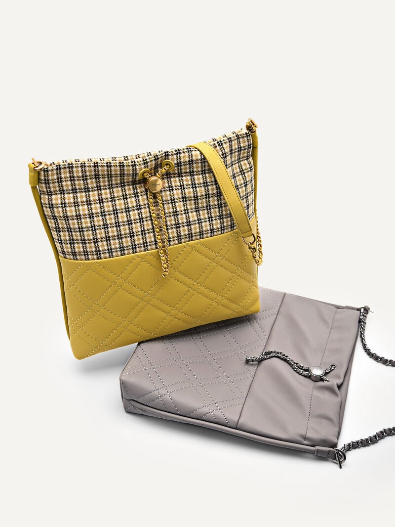 Pedro Cala Quilted Drawstring Bags Women Totes Mustard | Q9Q-1289