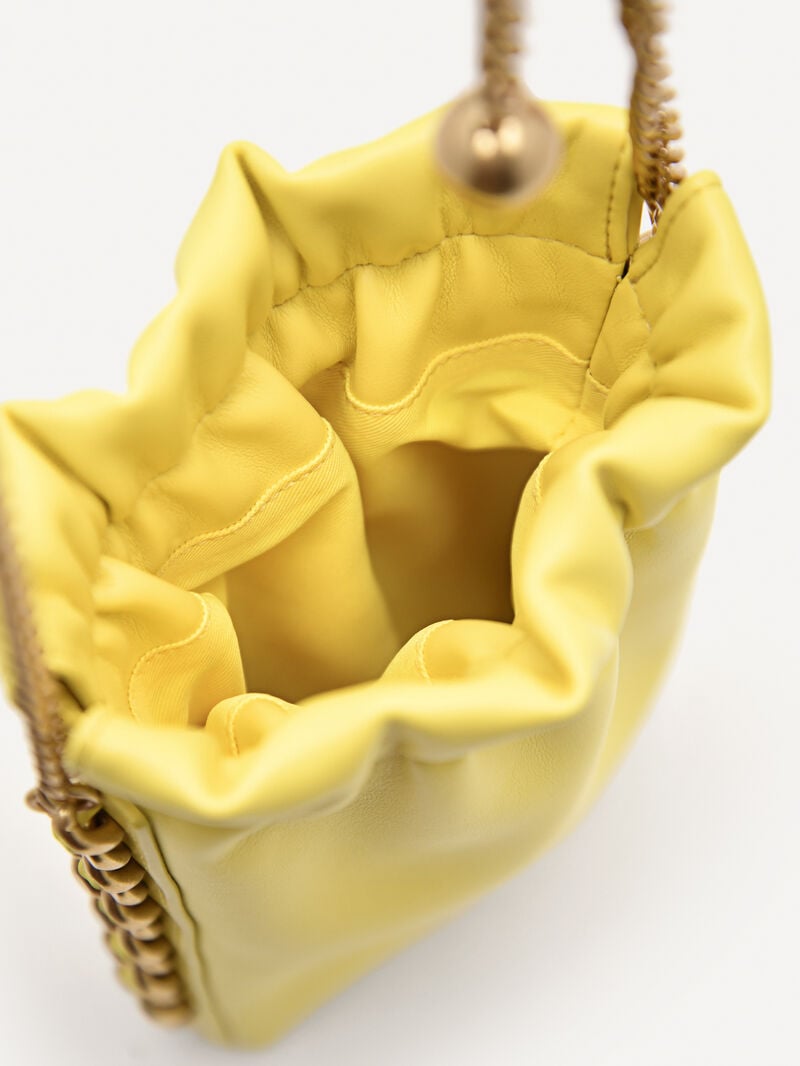 Pedro Chain Sling Pouch Women Pouches Yellow | Q9Q-1014