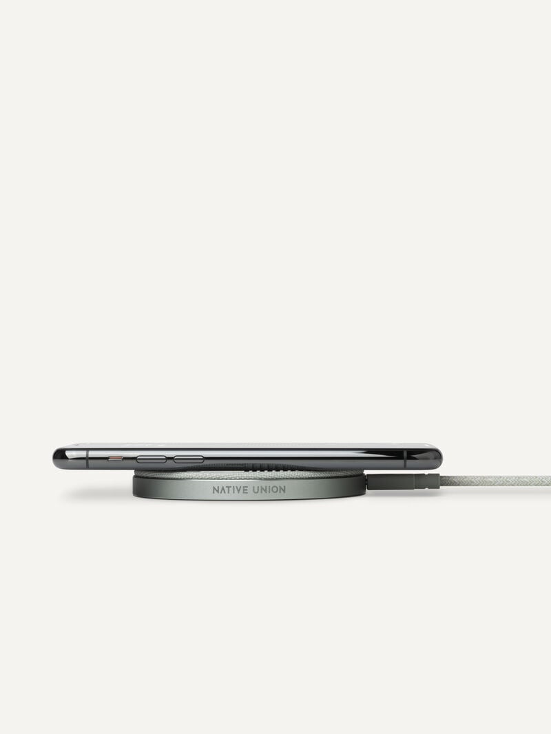 Pedro Drop Wireless Charger Women Tech Accessories Sage | Q9Q-1002