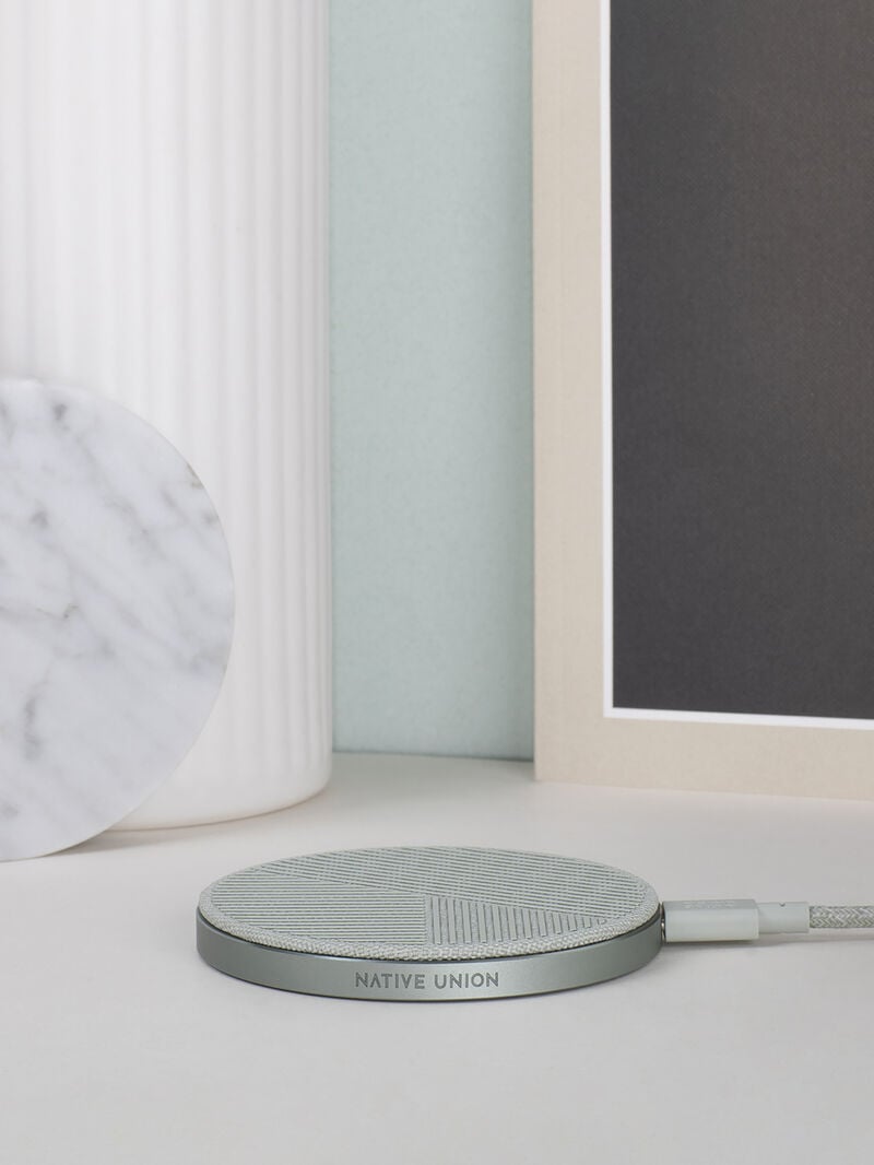 Pedro Drop Wireless Charger Women Tech Accessories Sage | Q9Q-1002