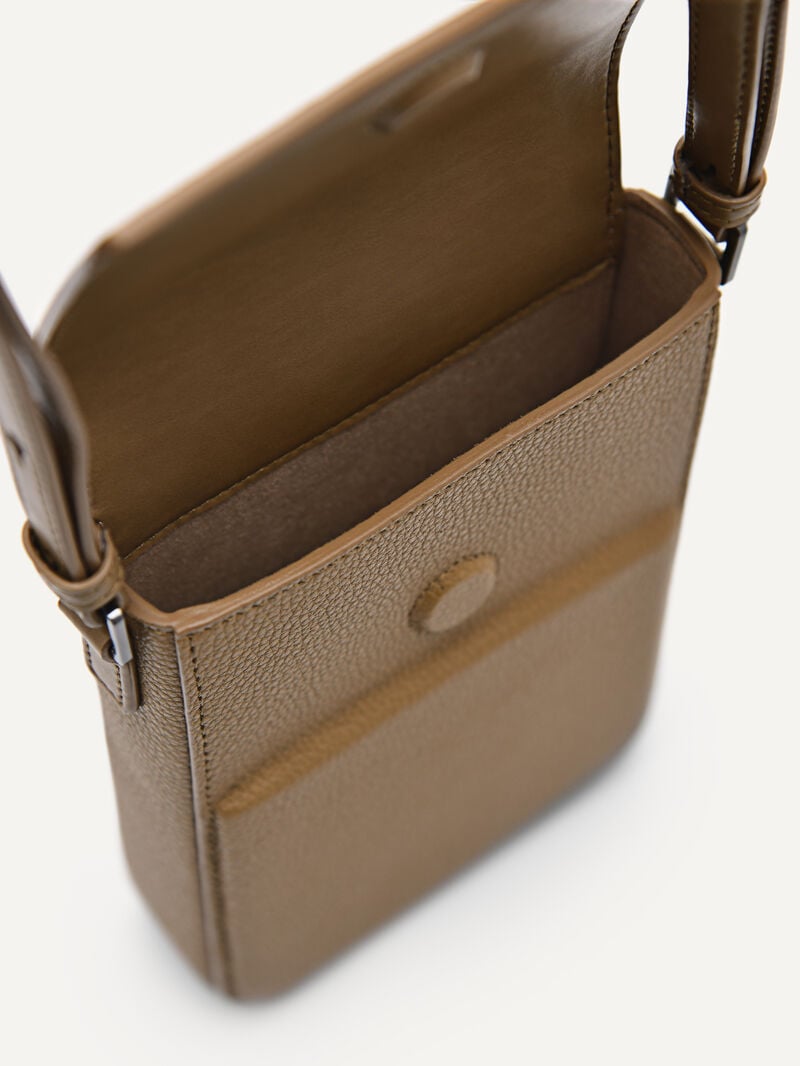 Pedro Embossed Leather Phone Pouch Men Tech Accessories Mustard | Q9Q-2625