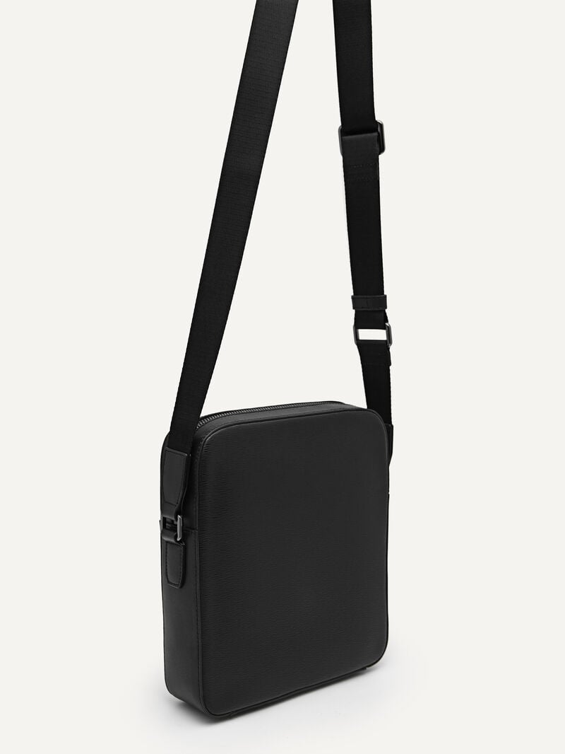Pedro Henry Leather Sling Bags Men Small Bags Black | Q9Q-2511