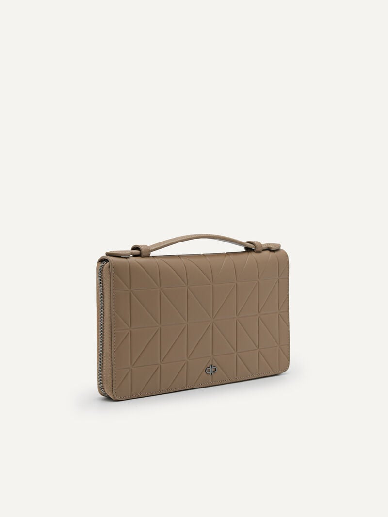 Pedro Icon Leather Travel Organiser in Pixel Men Travel Accessories Taupe | Q9Q-2223
