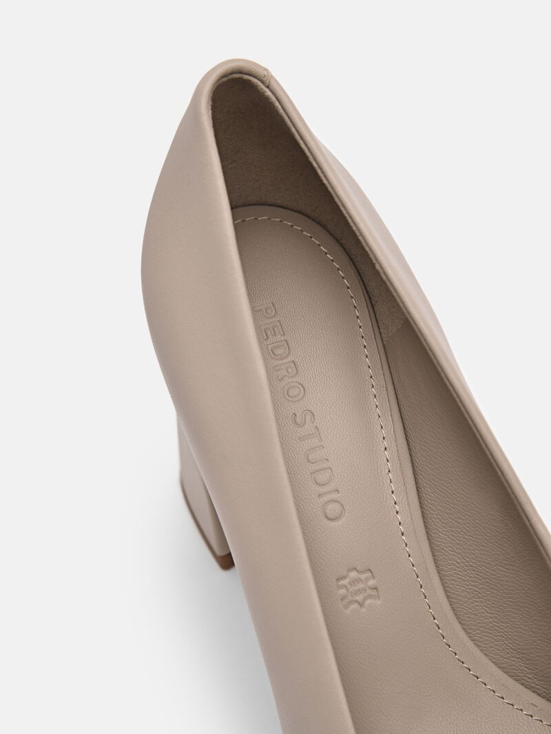 Pedro Studio Marie Leather Women Pumps Taupe | Q9Q-2058