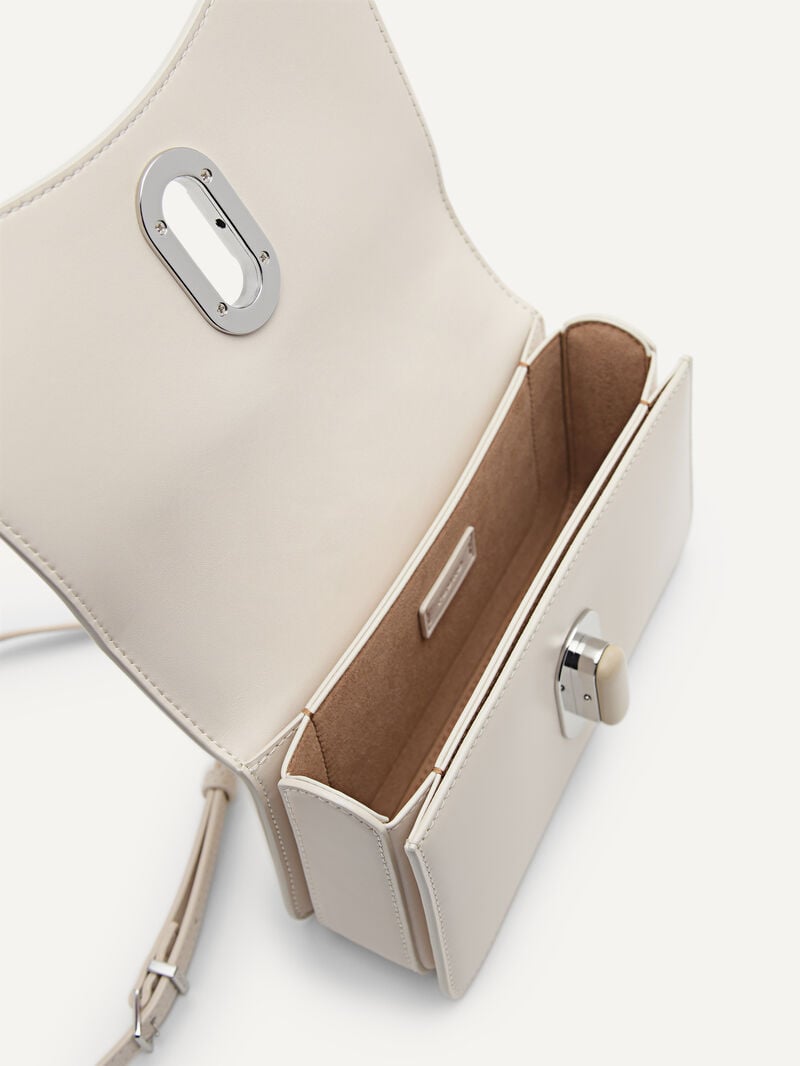 Pedro Studio Rift Leather Bags Women Shoulder Bags Cream | Q9Q-2023