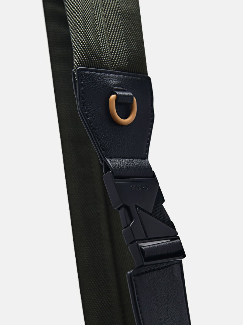 Pedro Taper Sling Pouch Bags Men Sling Bags Black | Q9Q-1053