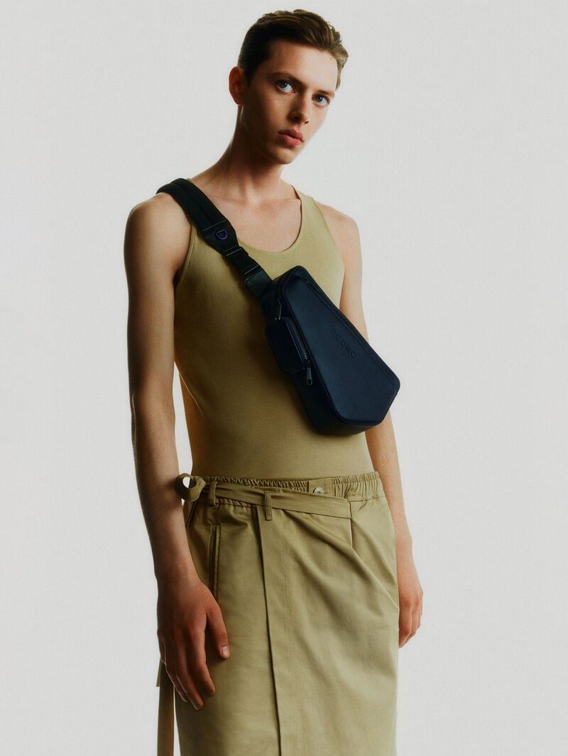 Pedro Taper Sling Pouch Bags Men Sling Bags Black | Q9Q-1053